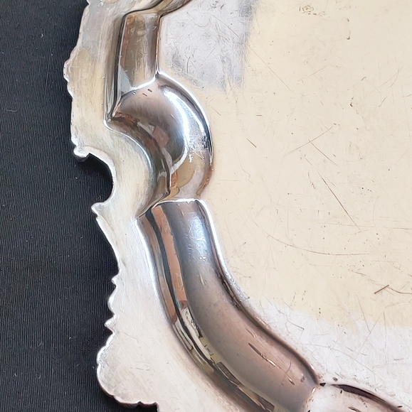 Vintage 13" Silverplate Salver Server Tray Scalloped & Etched EP Copper England - Picture 13 of 16